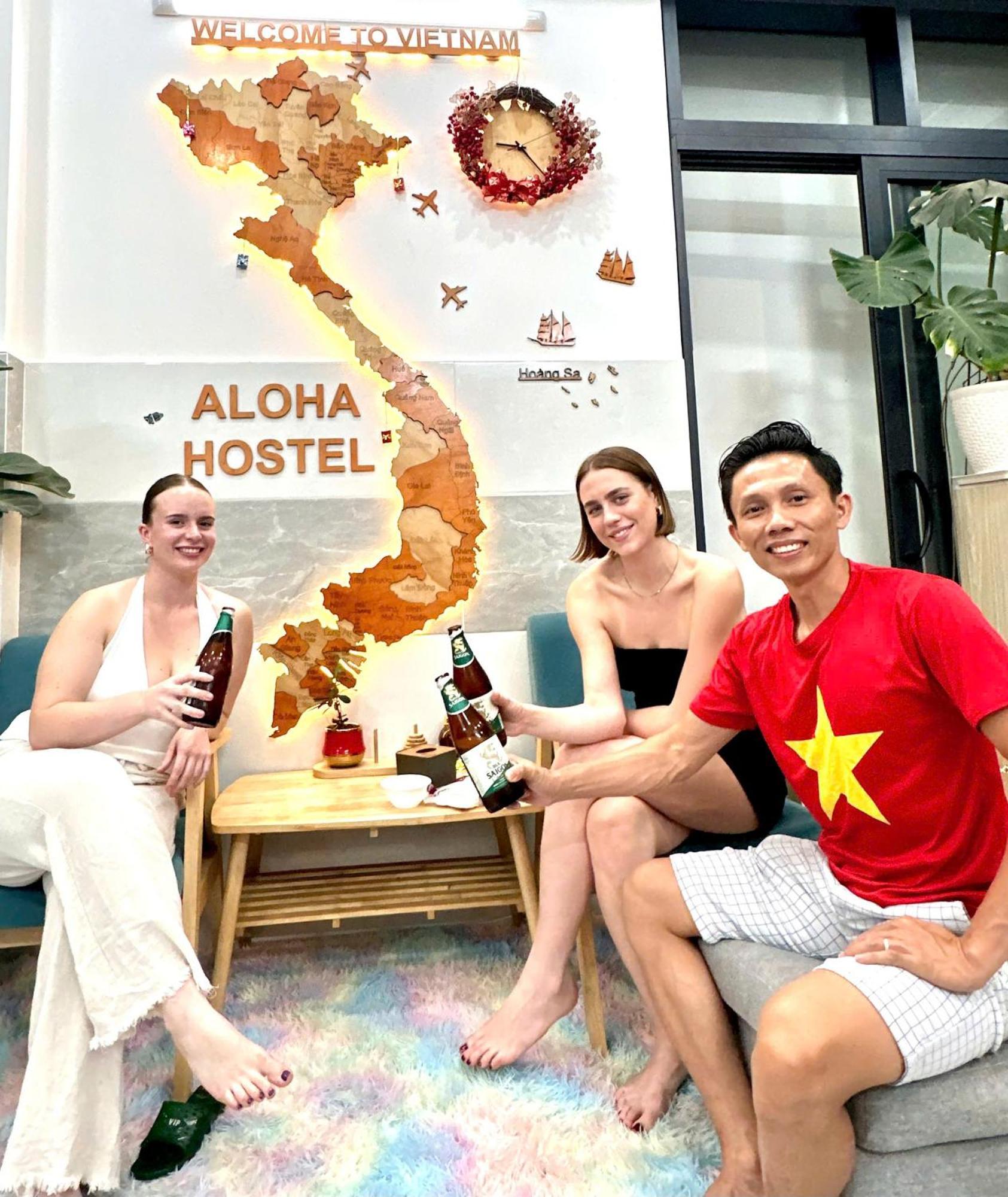 Aloha Saigon Premium Hostel By Local Travel Experts - Newly Opened, Less-Touristy Location, Spacious Rooms, Glass Shower Bathroom, Free Breakfast & Walking Tour 호치민 외부 사진