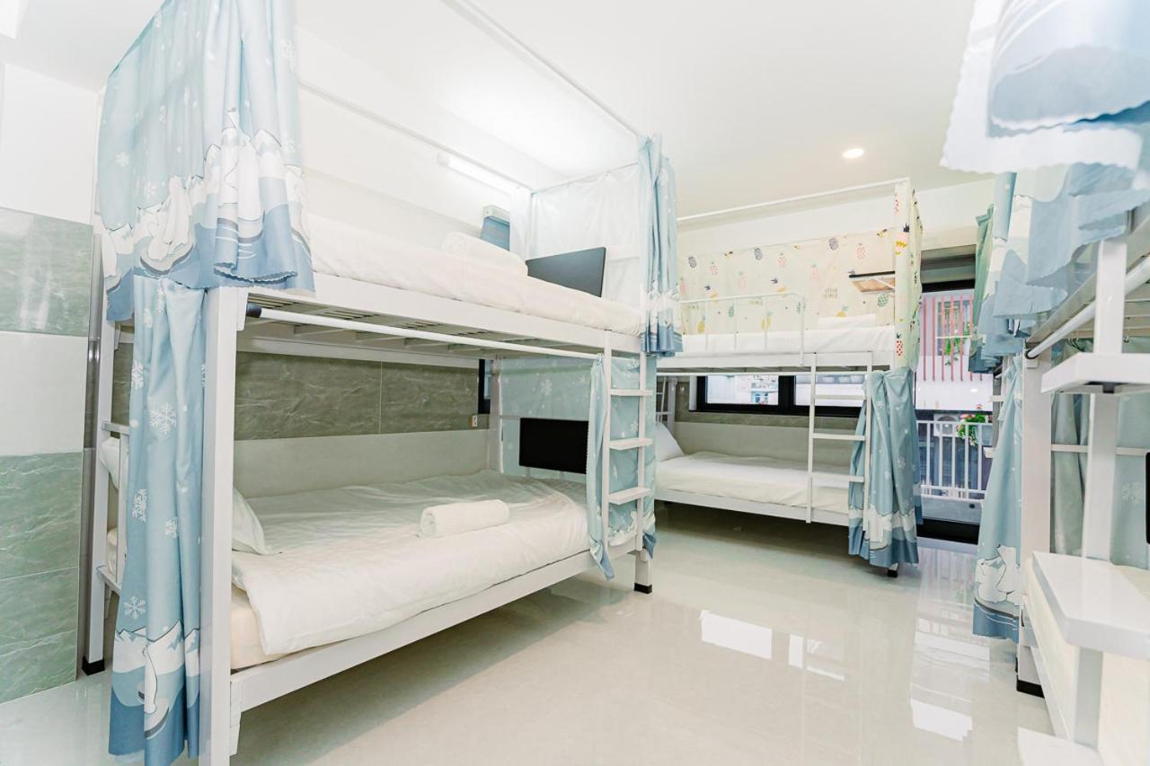 Aloha Saigon Premium Hostel By Local Travel Experts - Newly Opened, Less-Touristy Location, Spacious Rooms, Glass Shower Bathroom, Free Breakfast & Walking Tour 호치민 외부 사진