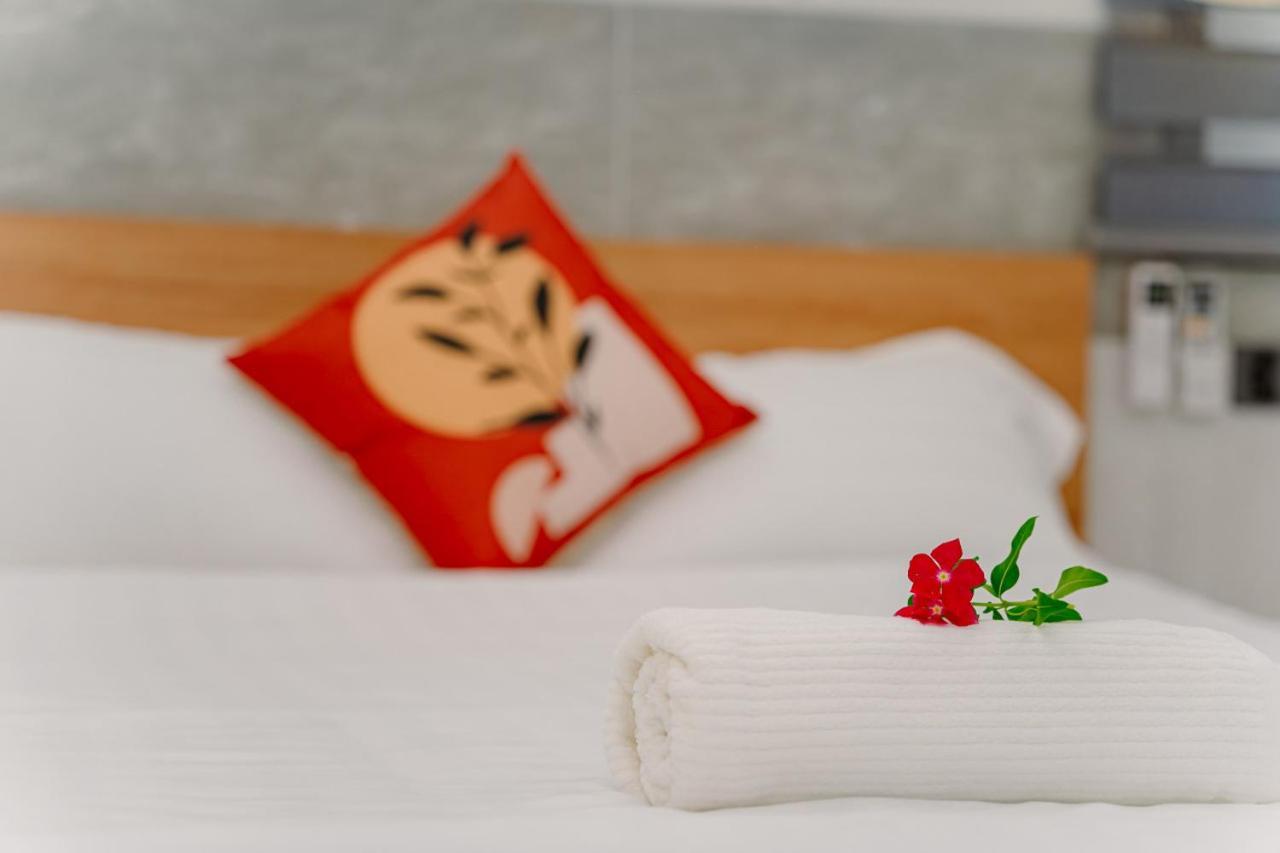 Aloha Saigon Premium Hostel By Local Travel Experts - Newly Opened, Less-Touristy Location, Spacious Rooms, Glass Shower Bathroom, Free Breakfast & Walking Tour 호치민 외부 사진